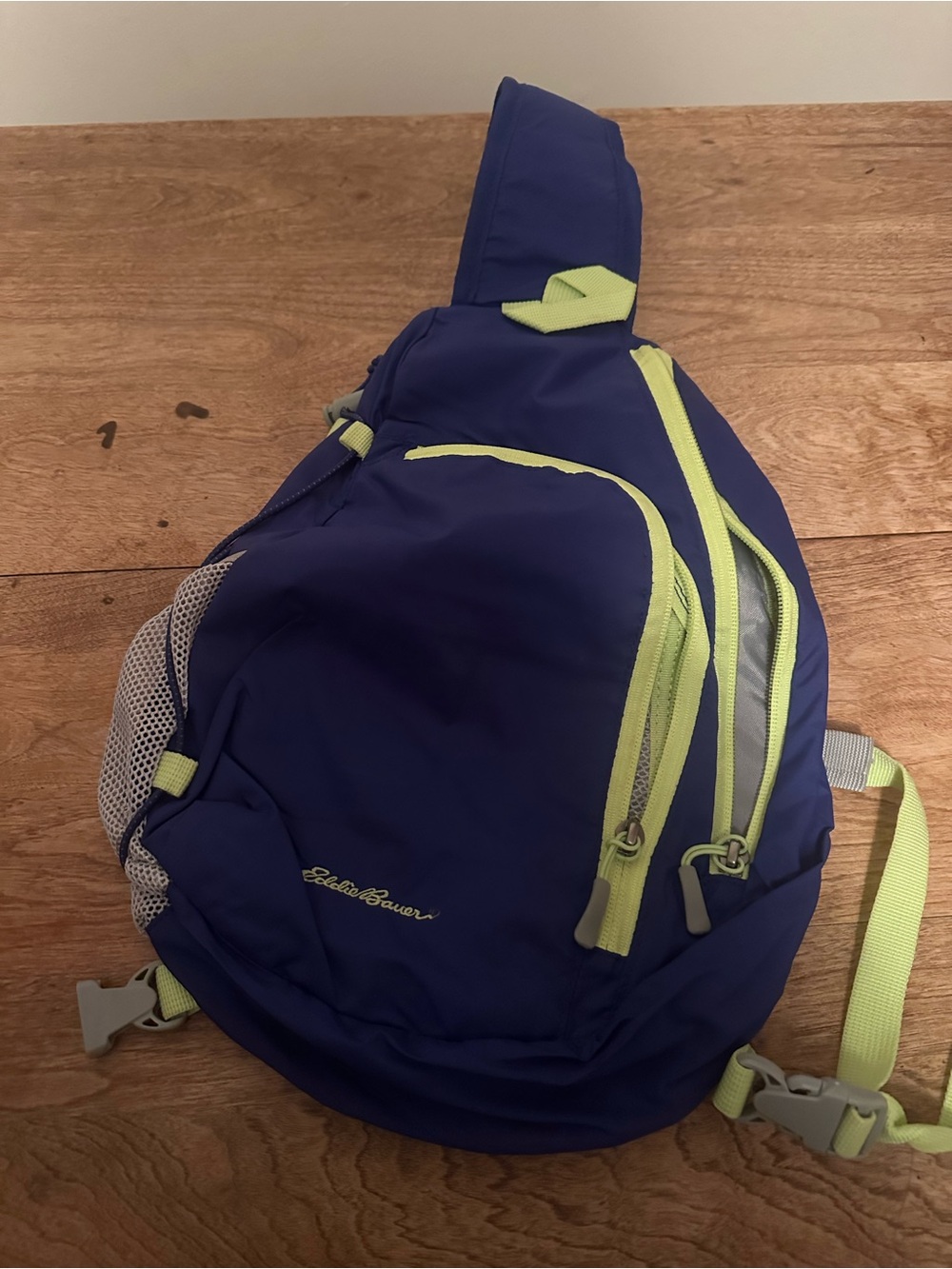Eddie Bauer Royal Blue Sling Pack with Lime Accents